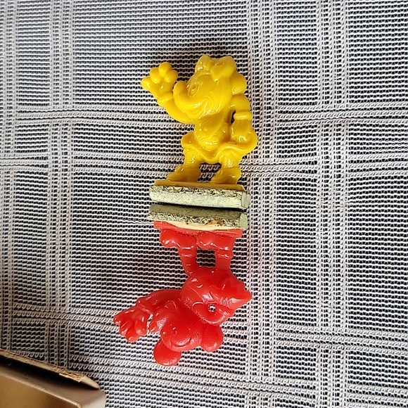 Rare 1950's DisneyMickey & Minnie "Rumba Rhythm" Magnetic Patent Pending Edition - Picture 4 of 9